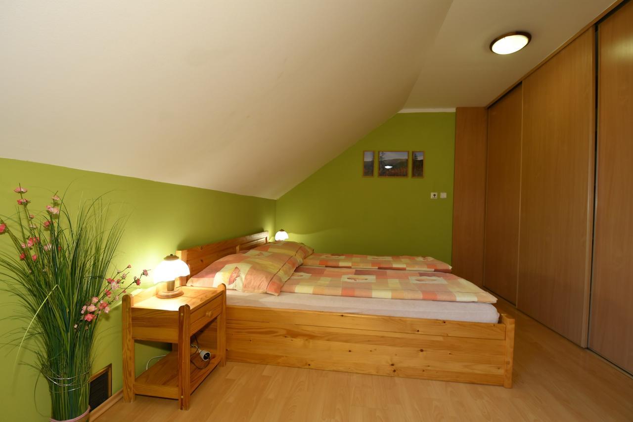 Apartman U Sarky Valaská Exterior photo